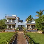 Saffronstays Lakeview Nivara - Farm Stay Villa With Private Pool Near Pune